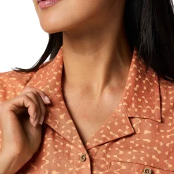 Afuera Button Up Shirt, dame (Shimmer Cantaloupe)-COTOPAXI Hot