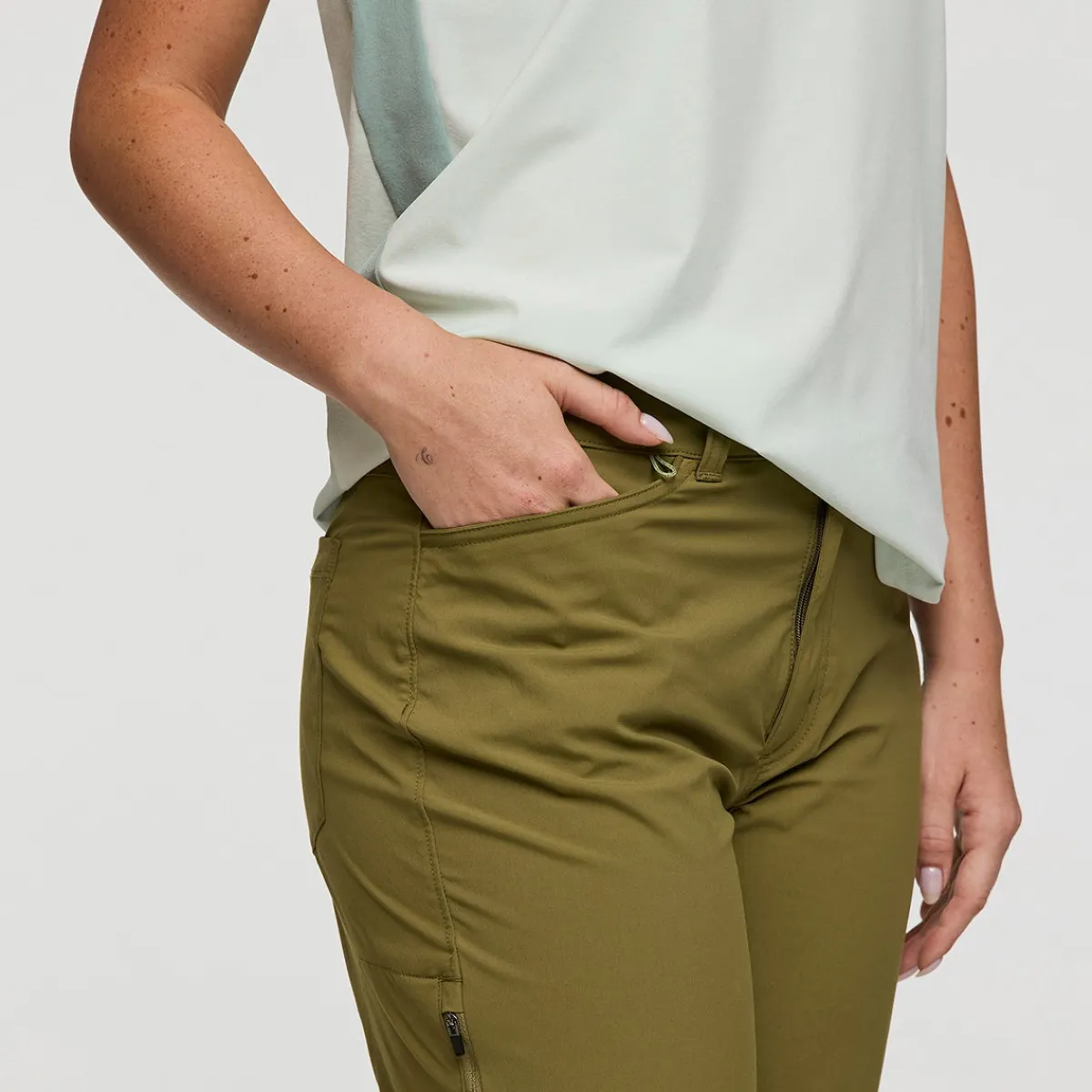 Coraje Tech Pants, dame (Moss)-COTOPAXI Online