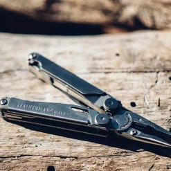 Wave + Multi-tool-LEATHERMAN Hot